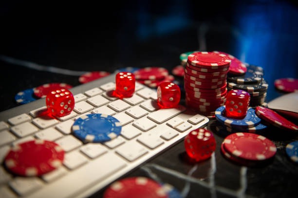 slot idr777 live blackjack table on mobile phone screen